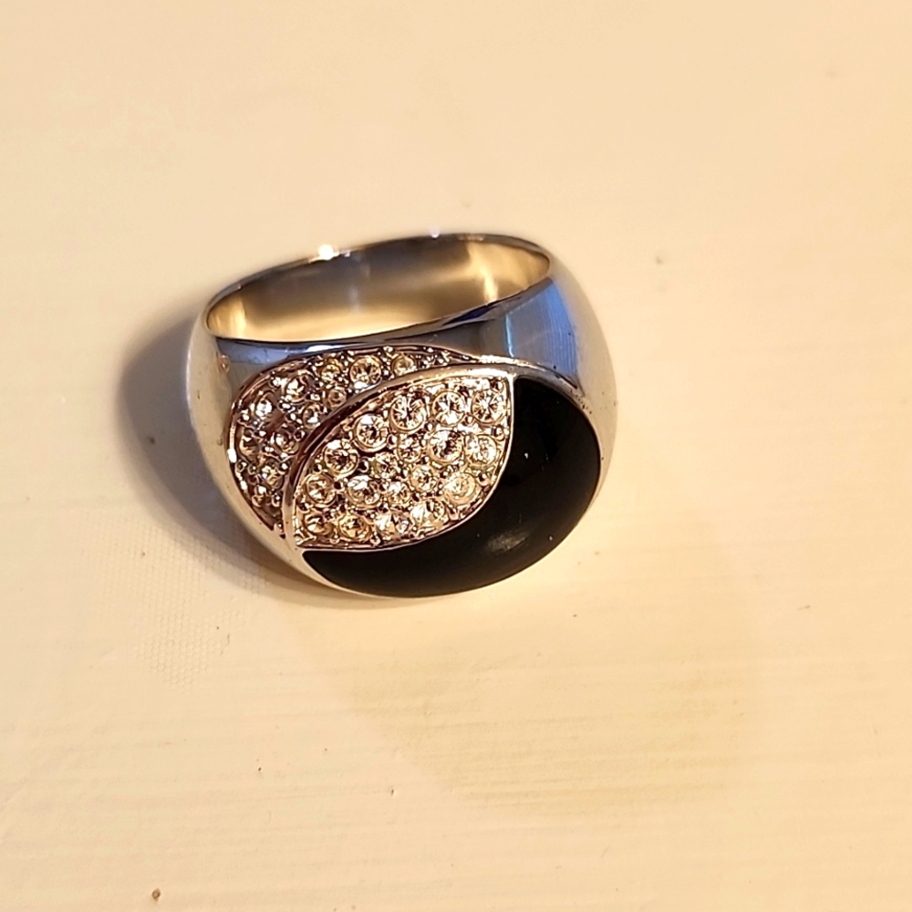 Swarovski Cocktail Ring
